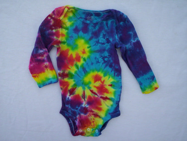 Swirling Beauty Tie Dye Long Sleeve