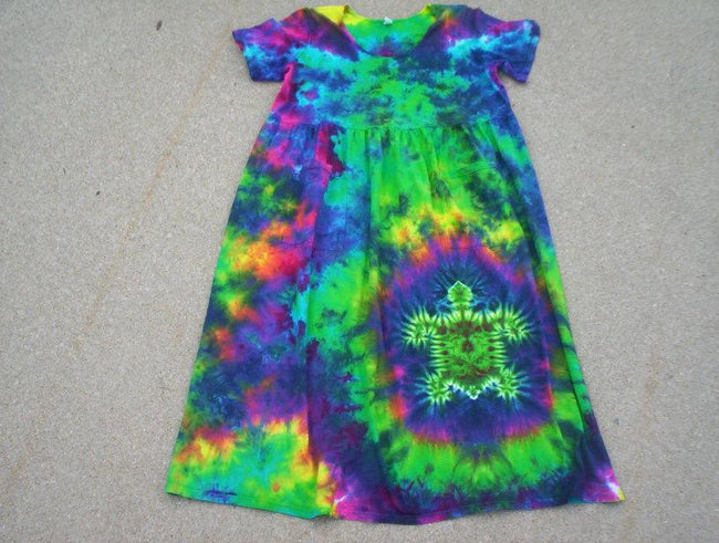 Turtle in the Garden Dress w pockets