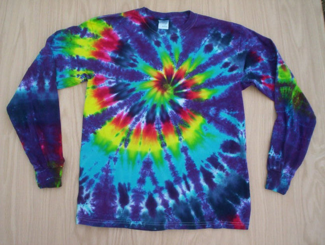 Happy Swirl Tie Dye Long Sleeve